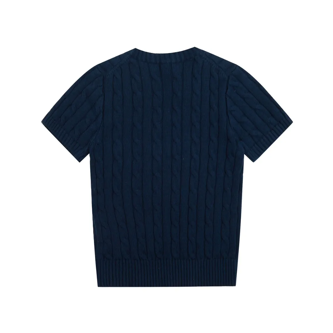 🅿️160 "Top quality" Style number: DS002# (not off the shelves all year round) [Ralph Lauren round neck solid color pony embroidered logo knitted short sleeves] ✅Ralph Lauren classic basic versatile knitted short sleeves for all seasons ✅Main supplier platform live broadcast Wholesale entities Replenish when out of stock Not off the shelves ✅ZP quality 1:1 version Scan the code to enter the GF website Counter quality ✅Detailed quality is the only one in Guangzhou Imported quality cotton yarn, focusing on high-end, cost-effective, good quality needless to say ✅The version is restored to the original order, the maximum size can be worn up to 160 pounds, loose, comfortable and stress-free ✅The upper body is simple and easy to match, a must-have for goddess ootd, good-looking clothes are never picky, a must-have in the goddess’ wardrobe Size: S-XL Color: Black White Gray Light Blue Light Pink Colorful Blue Khaki Bright Yellow Fruit Green Milk Apricot Wood Green Taro Purple Chinese Red Anchor Red Navy Red Label Navy Blue White Label